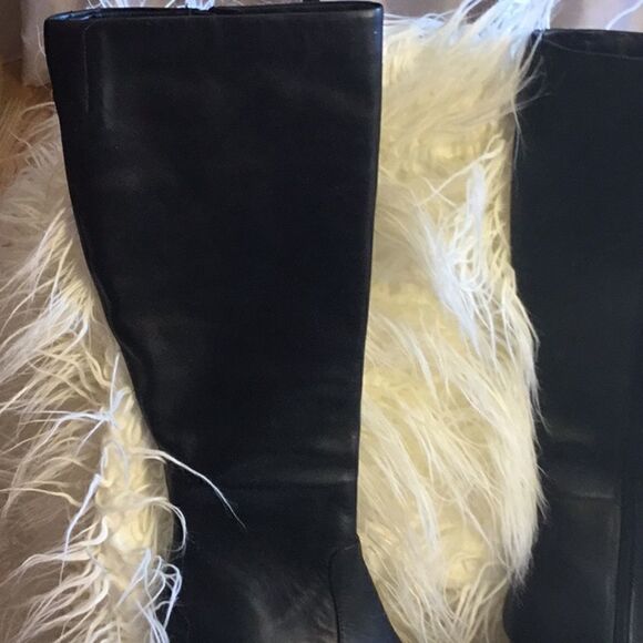 Leather boots in black size 6 M inside zipper - Picture 4 of 16